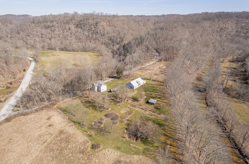 106 Morris Buncic Rd, Smithfield PA  15478-1356 exterior