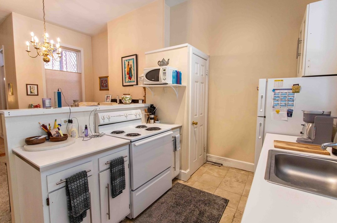 1604 Buena Vis St, Pittsburgh PA 15212-3926 exterior