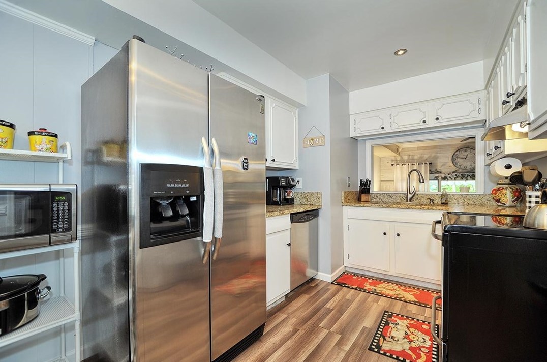 598 Carriage Cir, Pittsburgh PA 15205-1624 exterior