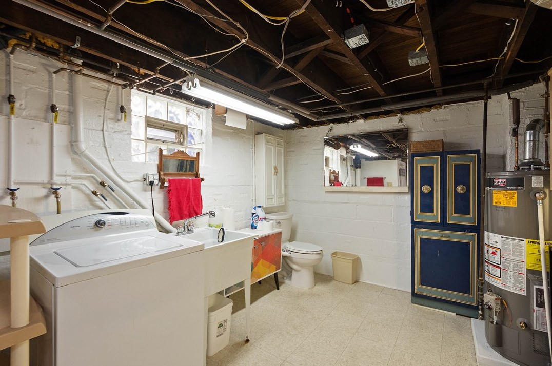 3500 Mcclure Ave, Pittsburgh PA  15212-2148 exterior