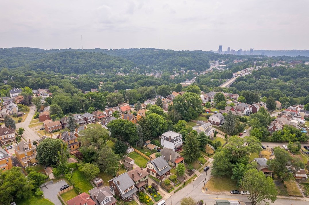 3500 Mcclure Ave, Pittsburgh PA  15212-2148 exterior