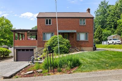 402 Rosebriar Dr, Pittsburgh, PA 15116 - Photo 1