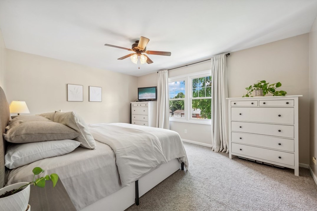 625 Maple St, Indiana PA  15701-3148 exterior