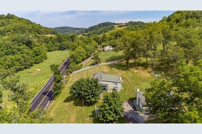 292 Mount Morris Rd, Kirby - Mount Morris, PA 15349 - MLS 1660354 ...