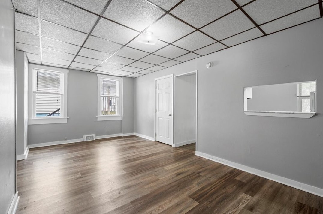 721 Boggs Ave, Pittsburgh PA  15211-2335 exterior