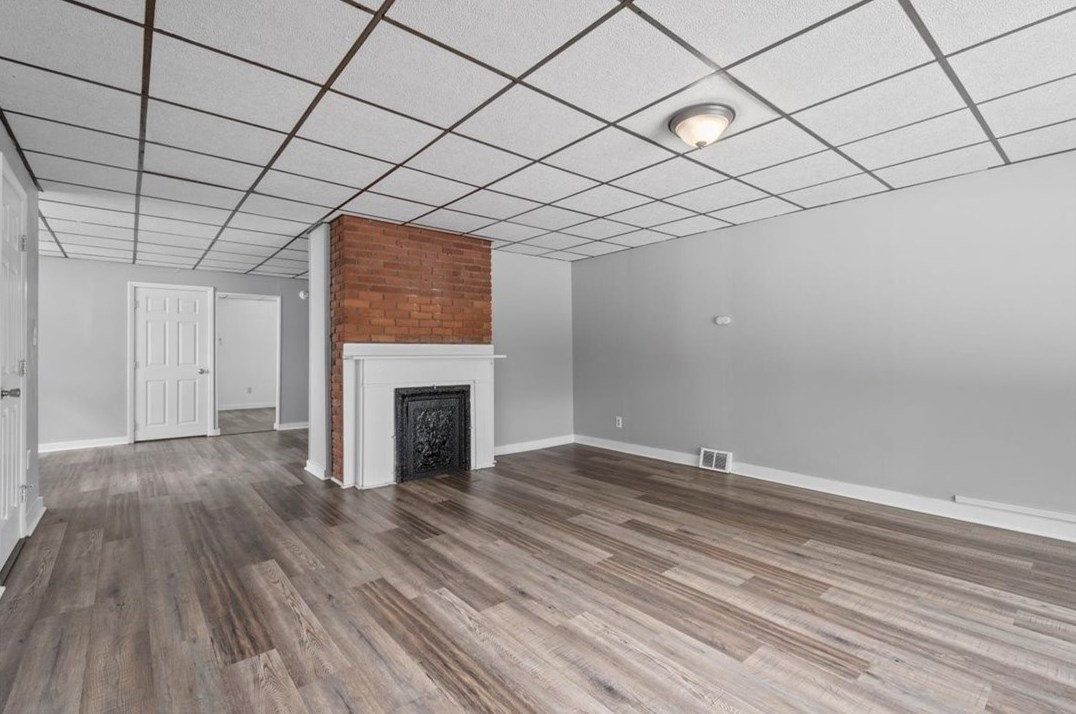 721 Boggs Ave, Pittsburgh PA  15211-2335 exterior