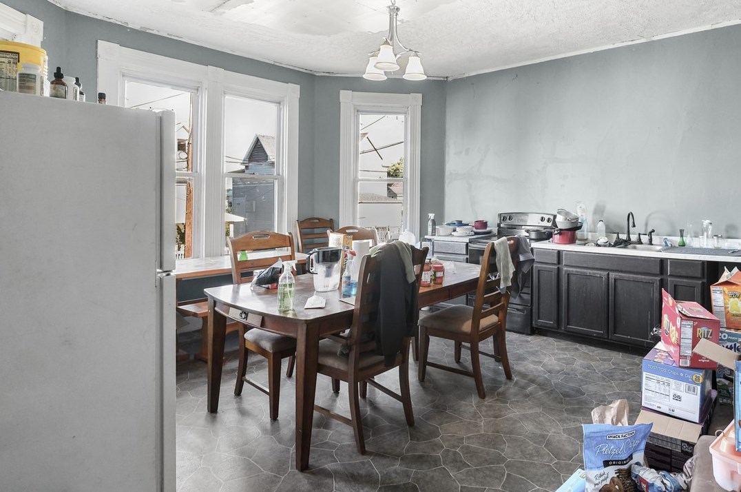 280 Locust Ave, Washington PA 15301-9732 exterior