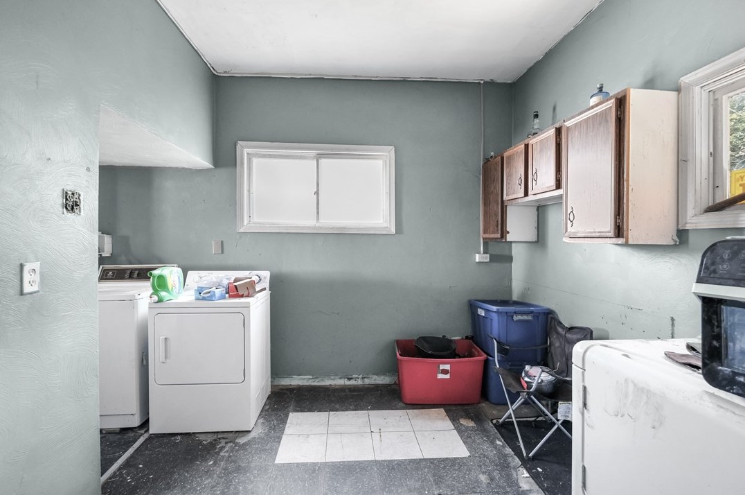 280 Locust Ave, Washington PA 15301-9732 exterior