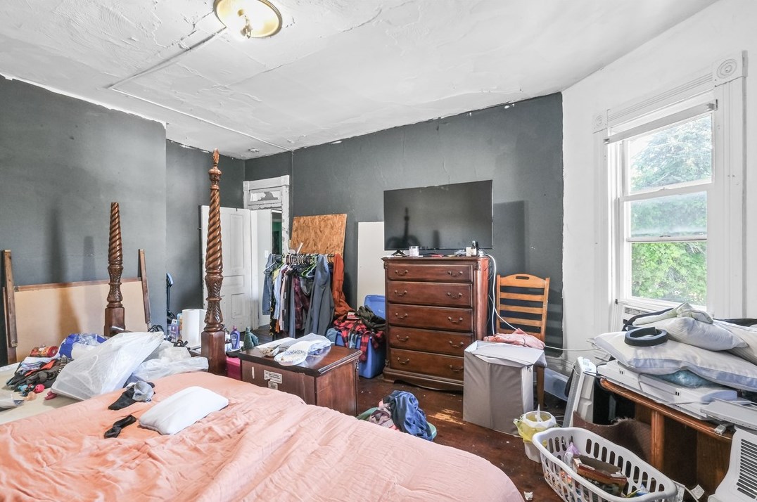 280 Locust Ave, Washington PA 15301-9732 exterior