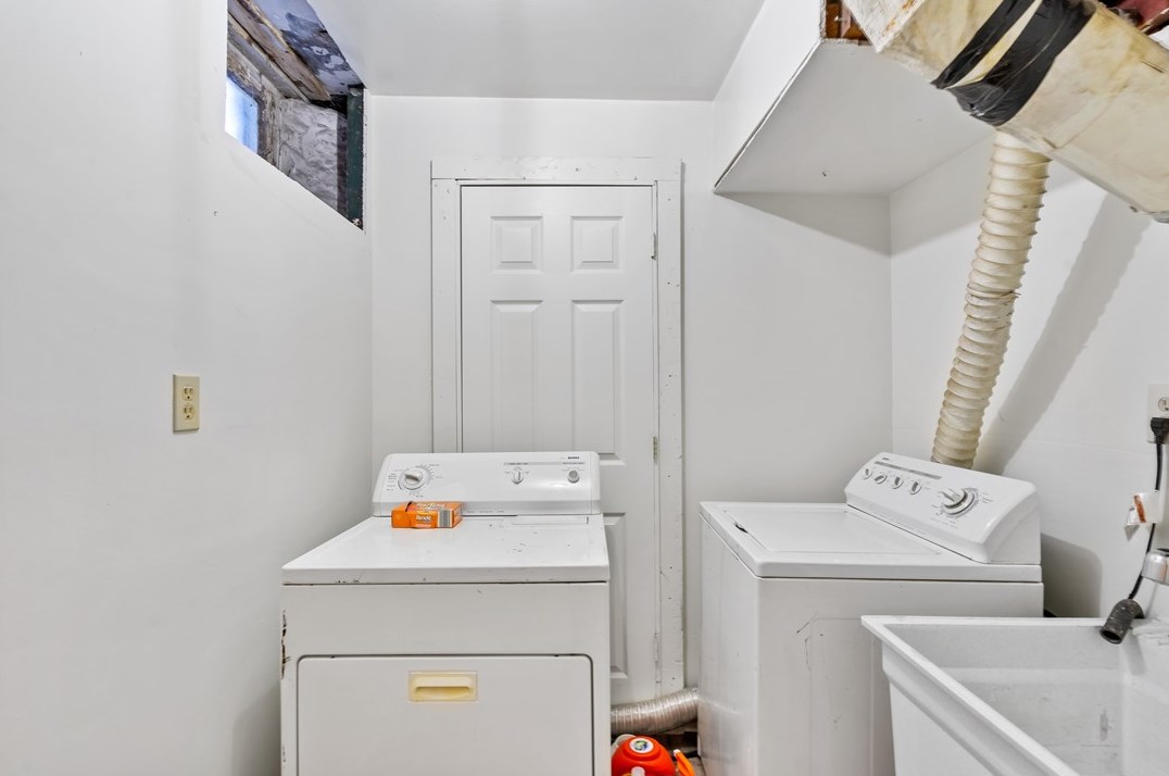 109 Linnview Ave, Pittsburgh PA  15210-3717 exterior