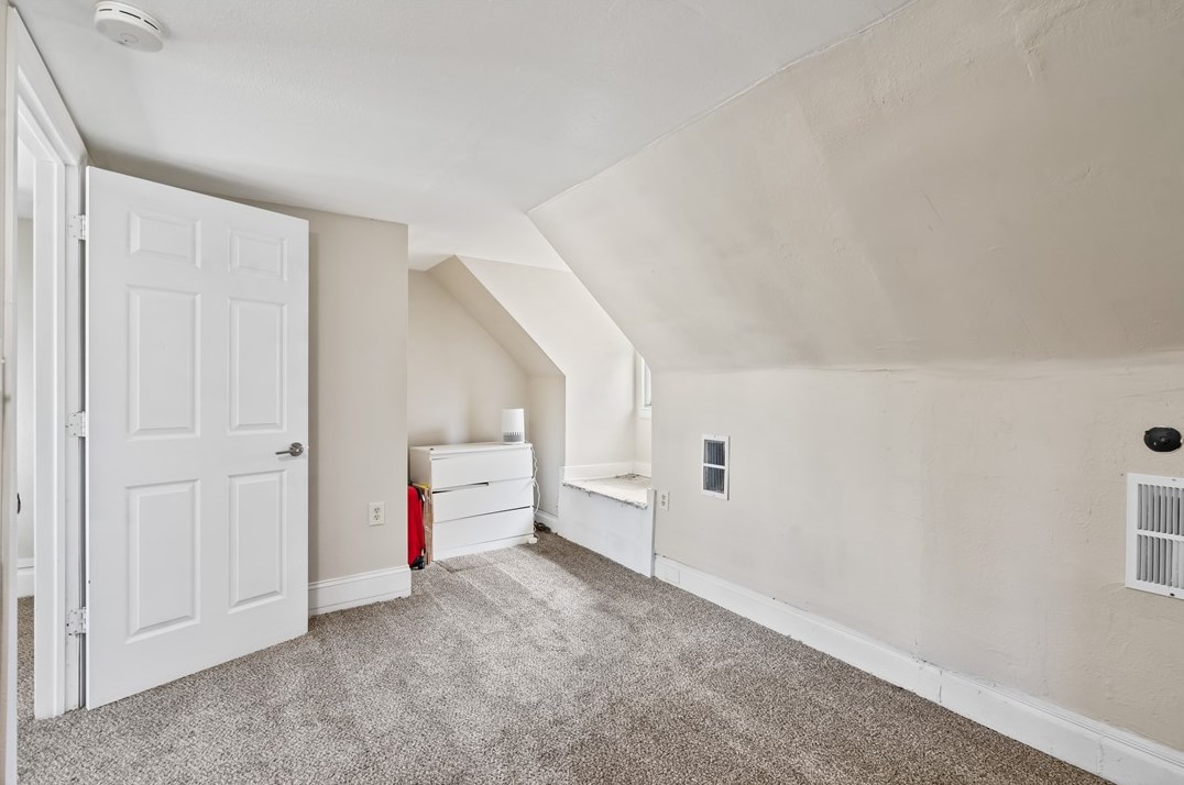 109 Linnview Ave, Pittsburgh PA  15210-3717 exterior