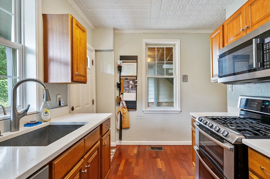 257 38 St, Pittsburgh PA 15201-1854 exterior