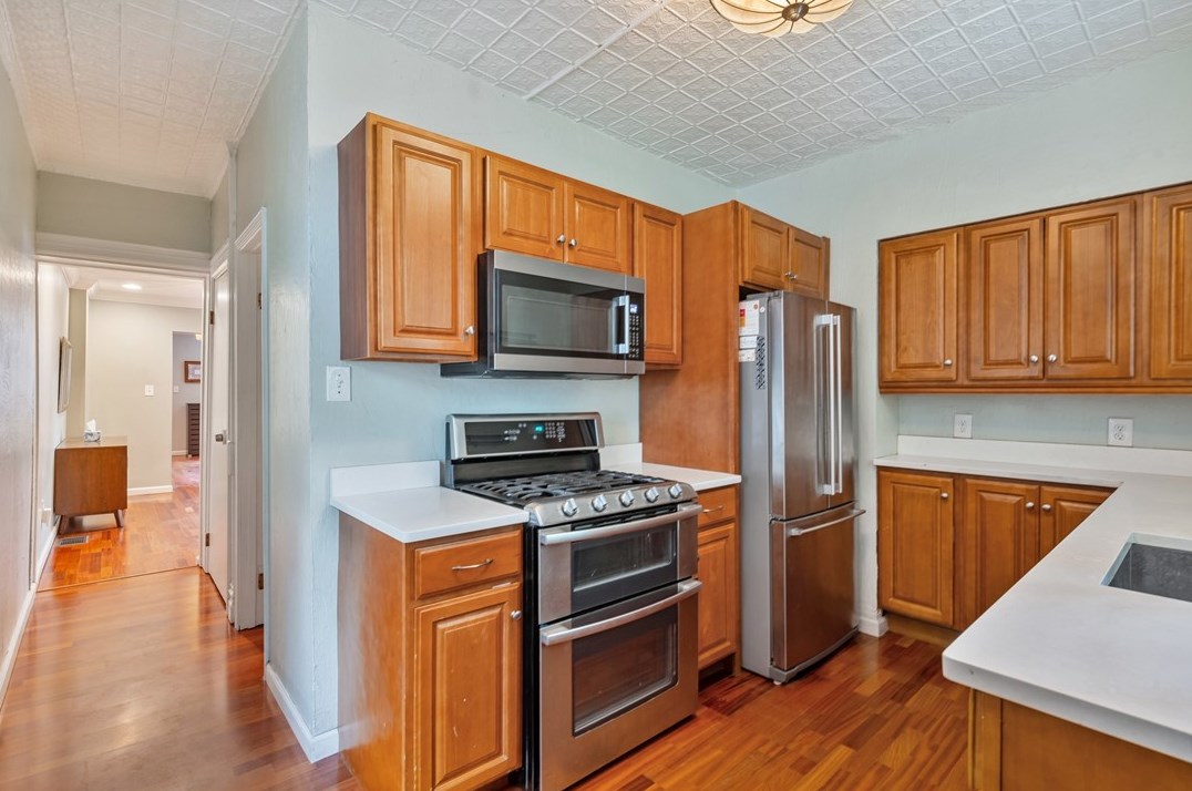 257 38 St, Pittsburgh PA 15201-1854 exterior