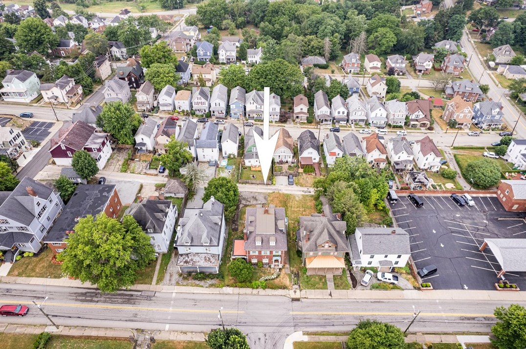 450 Main St, Greensburg PA 15601-1867 exterior