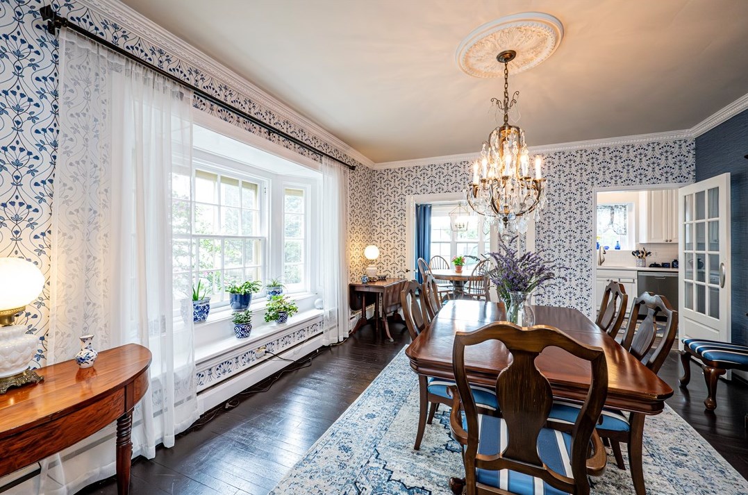 450 Main St, Greensburg PA 15601-1867 exterior