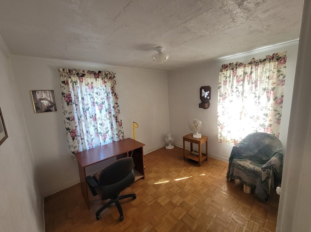 3110 Brentwood Ave, Pittsburgh PA 15227-2819 exterior