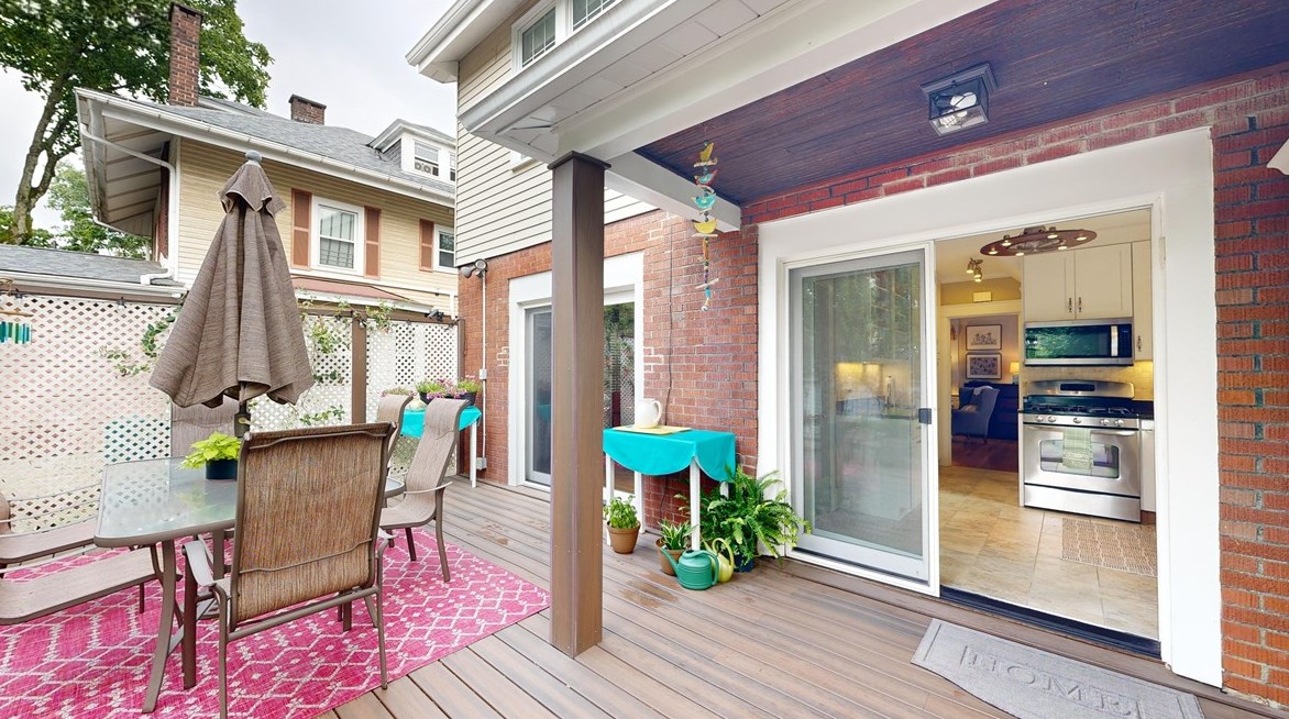 7432 Trevanion Ave, Pittsburgh PA 15218-1242 exterior