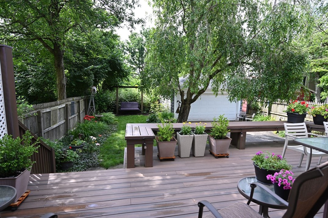 7432 Trevanion Ave, Pittsburgh PA 15218-1242 exterior