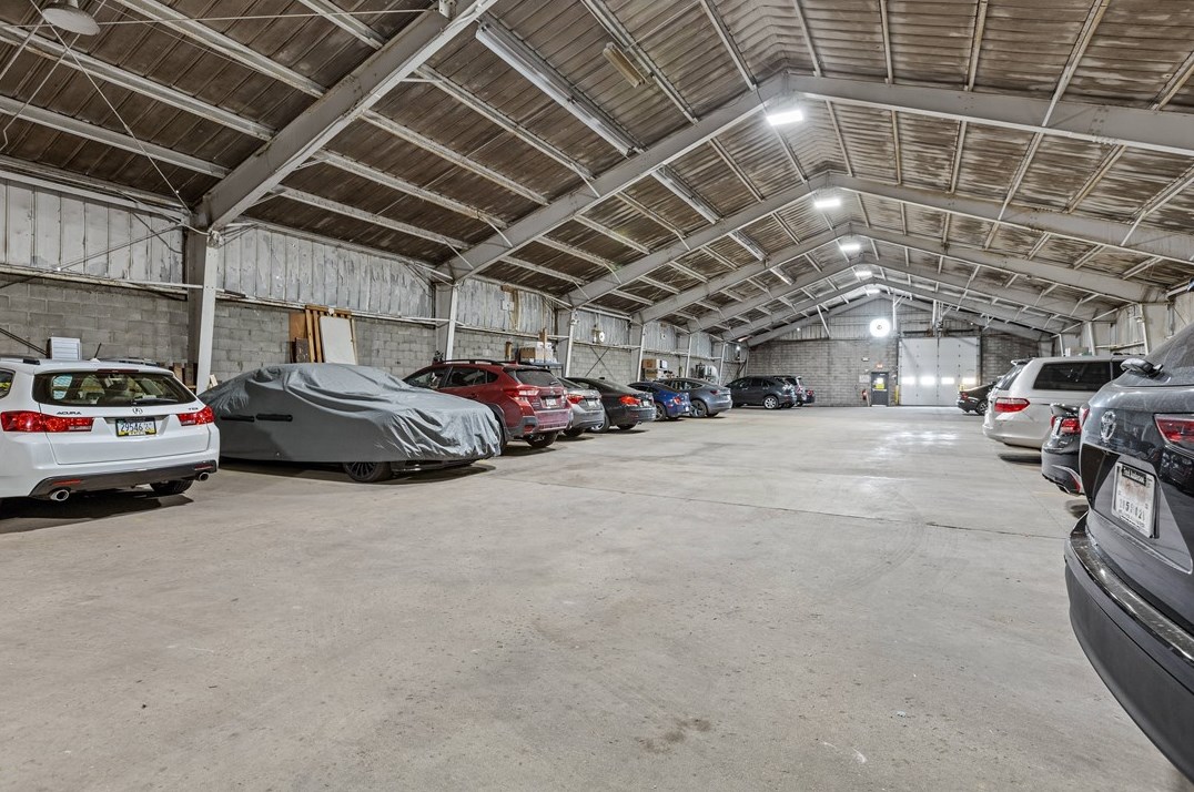 2250 Mary St, Pittsburgh PA  15203-2280 exterior