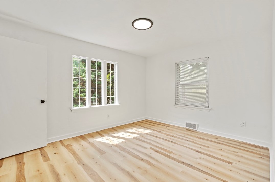 189 Orch Dr, Pittsburgh PA 15228-2159 exterior