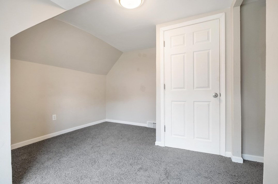 1505 Fallowfield Ave, Pittsburgh PA  15216-3753 exterior