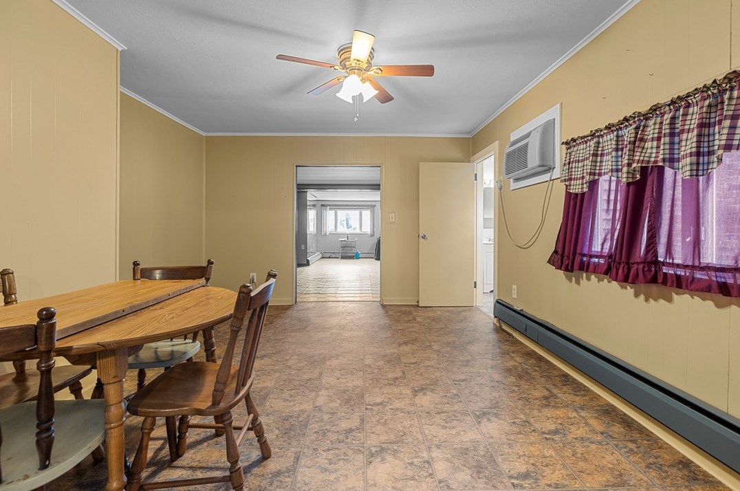 2006 Sarah St, Pittsburgh PA 15203-2022 exterior