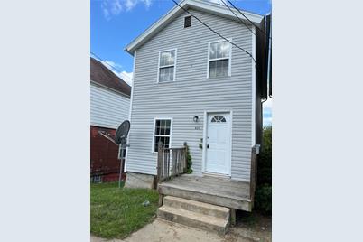 831 Morton St, New Castle, PA 16101 - Photo 1