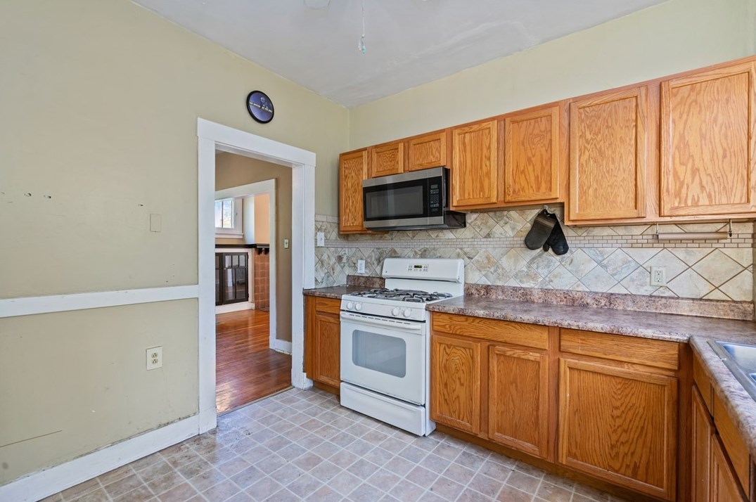 6473 Monitor St, Pittsburgh PA 15217-2719 exterior