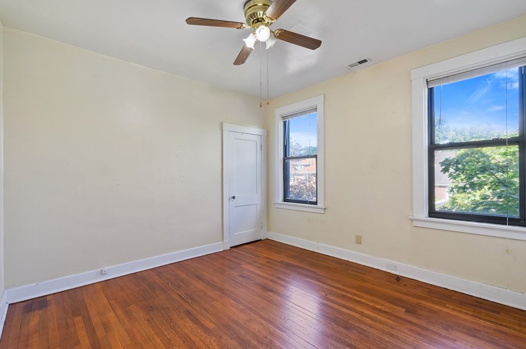 6473 Monitor St, Pittsburgh PA 15217-2719 exterior