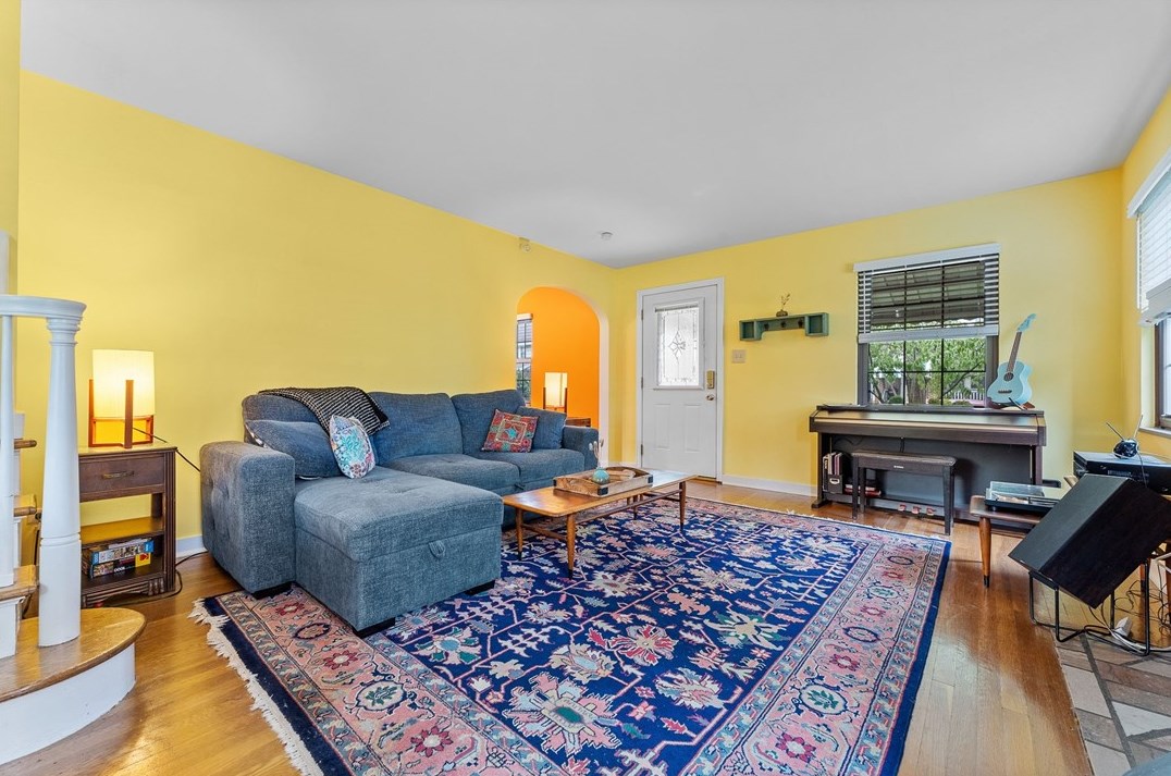 1440 Chislett St, Pittsburgh PA  15206-1309 exterior