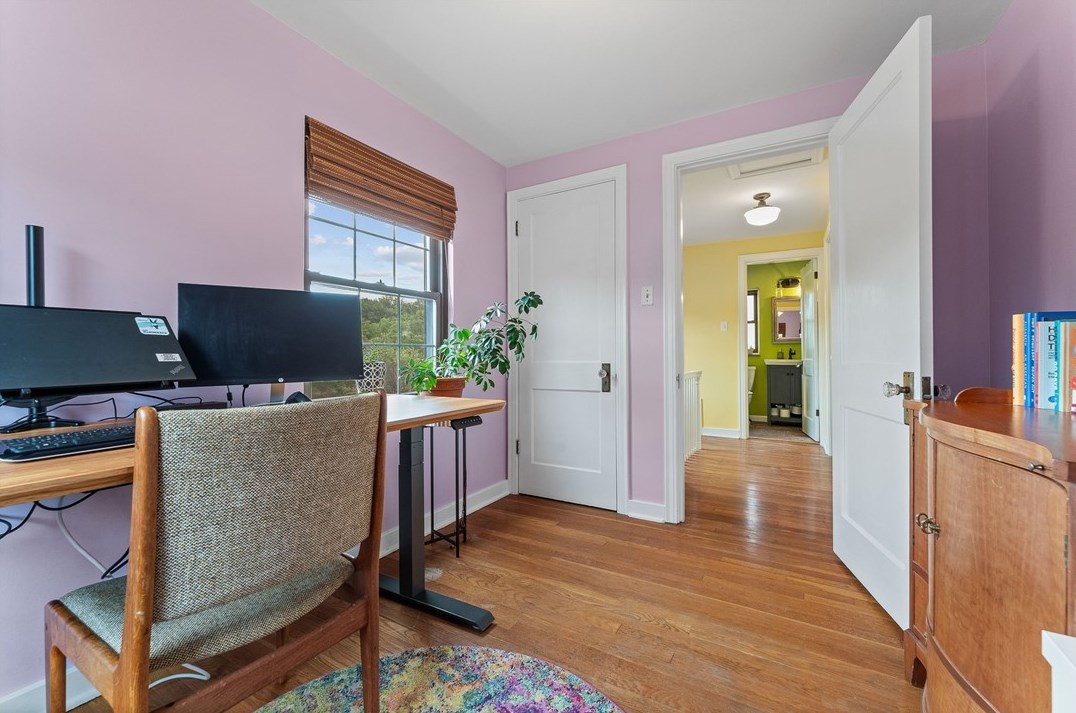 1440 Chislett St, Pittsburgh PA  15206-1309 exterior