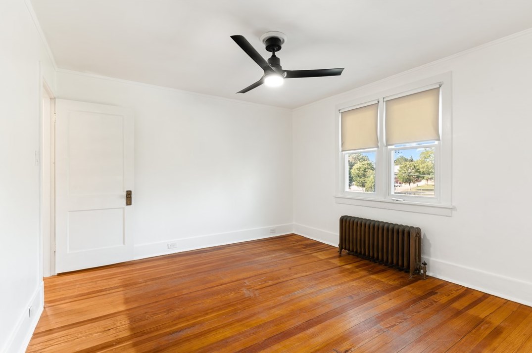 4830 Stanton Ave, Pittsburgh PA 15201-1628 exterior