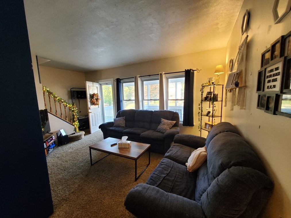 2007 Delaware Ave, New Castle PA  16105-2210 exterior