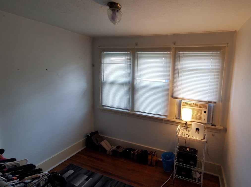 2007 Delaware Ave, New Castle PA  16105-2210 exterior