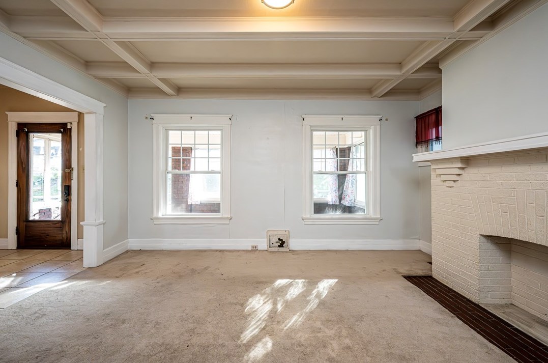 562 Main St, Greensburg PA 15601-1863 exterior