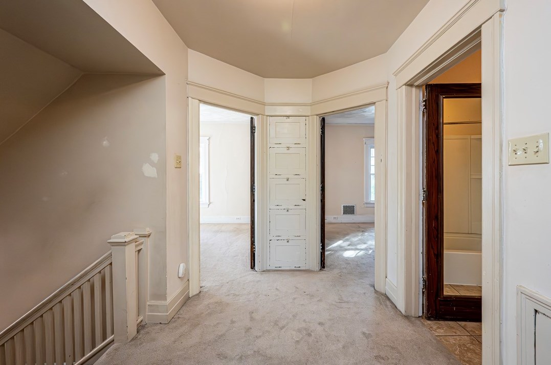 562 Main St, Greensburg PA 15601-1863 exterior