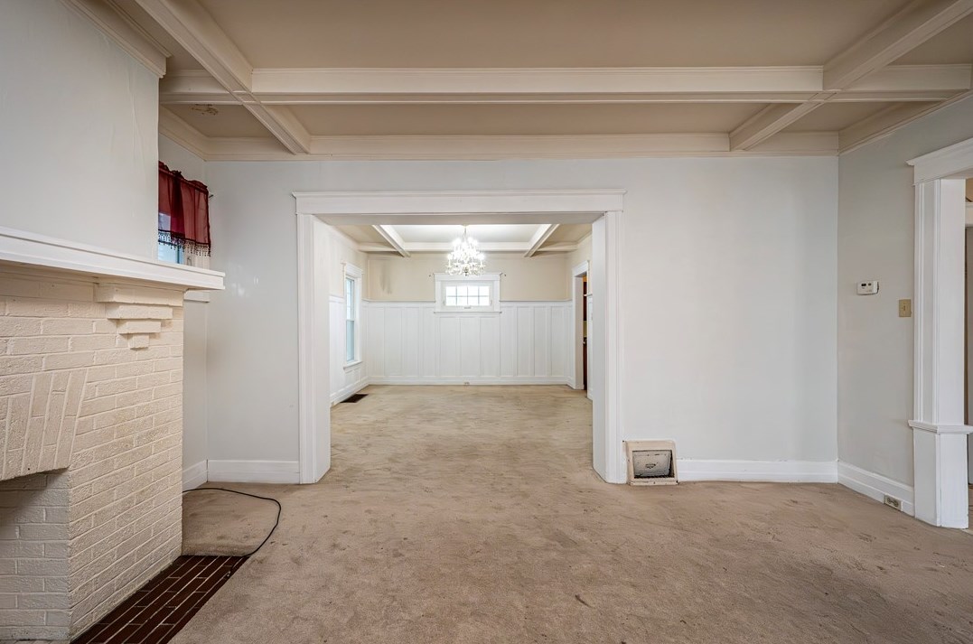 562 Main St, Greensburg PA 15601-1863 exterior