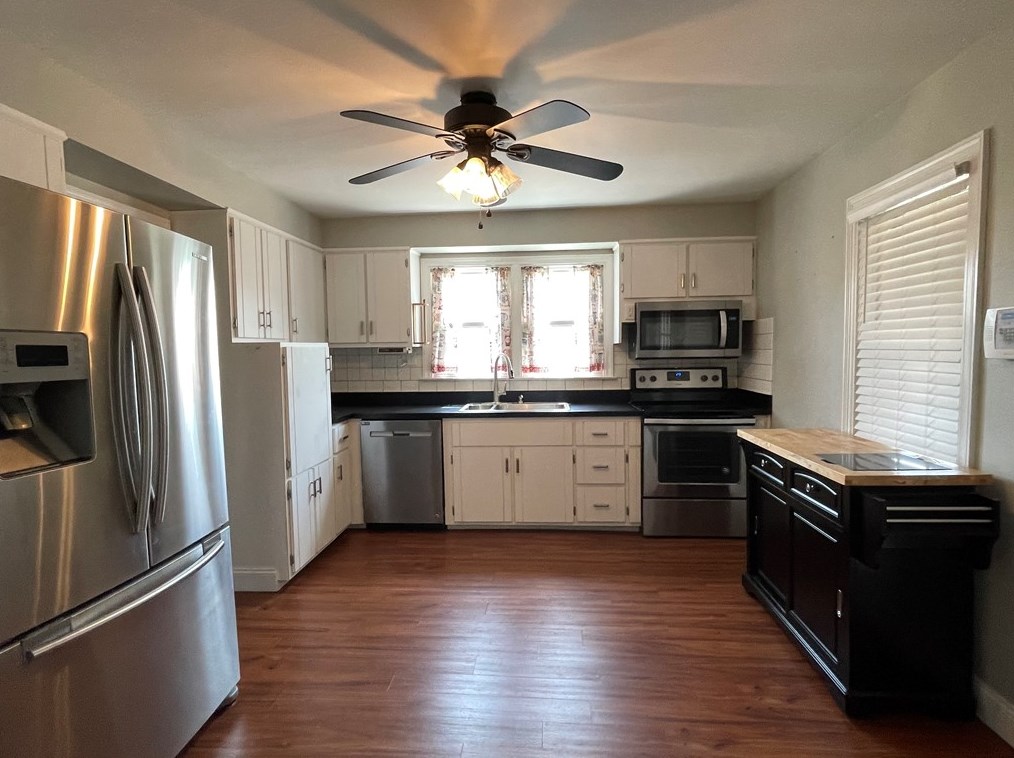 809 Locust Ave, Washington PA 15301-2757 exterior