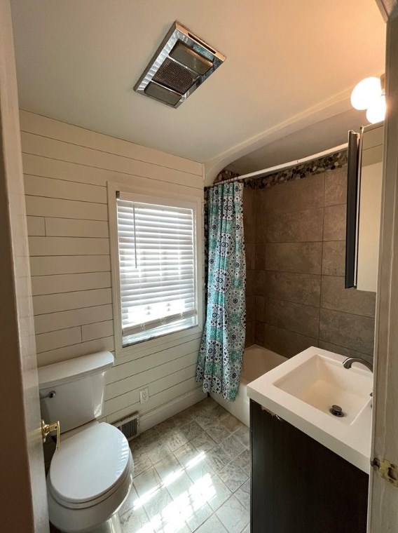 809 Locust Ave, Washington PA 15301-2757 exterior