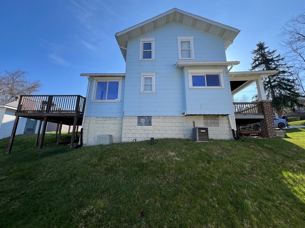 10085 Grandview Ave, Pittsburgh PA 15237-2252 exterior