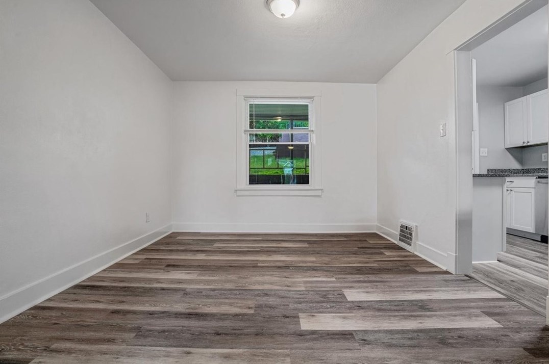 261 Robinson St, Pittsburgh PA 15213-2312 exterior