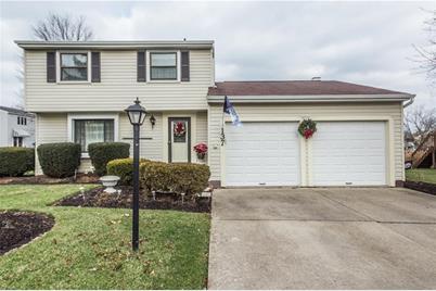 137 McDonald Dr, Cranberry Township, PA 16066 - Photo 1