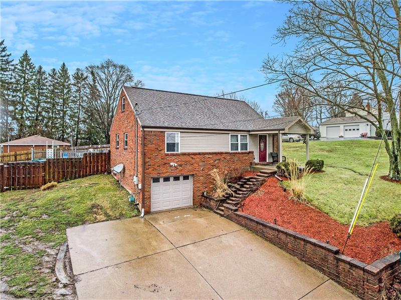 460 Robbins Station Rd, North Huntingdon, PA 15642 MLS 1381262