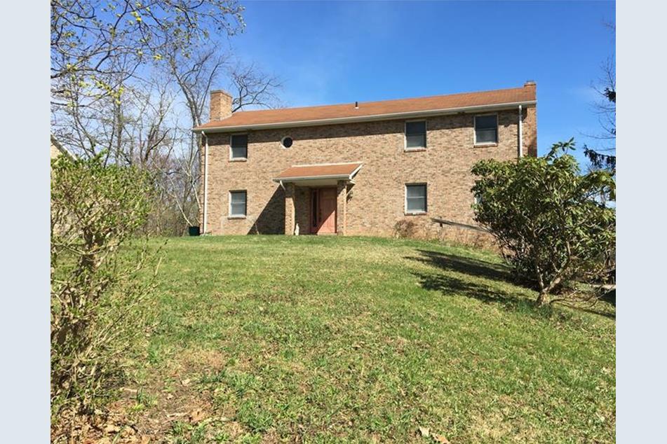 1750 Locust Rd, Pittsburgh, PA 15143 MLS 1390030 Coldwell Banker