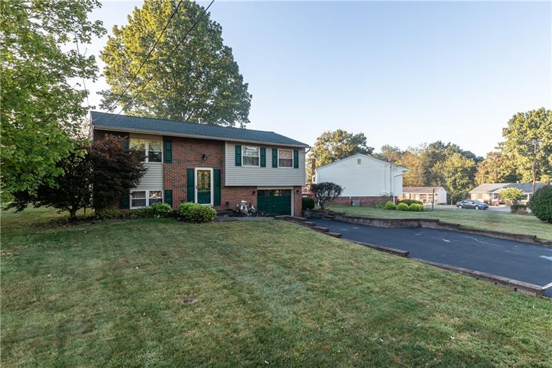 568 Sautter Dr, Moon/Crescent Twp, PA 15046 MLS 1419490 Coldwell Banker