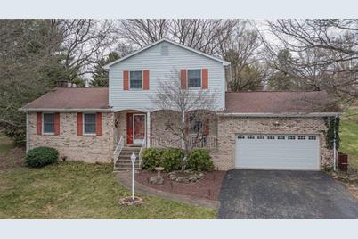 17 Brattleboro Drive - Photo 1