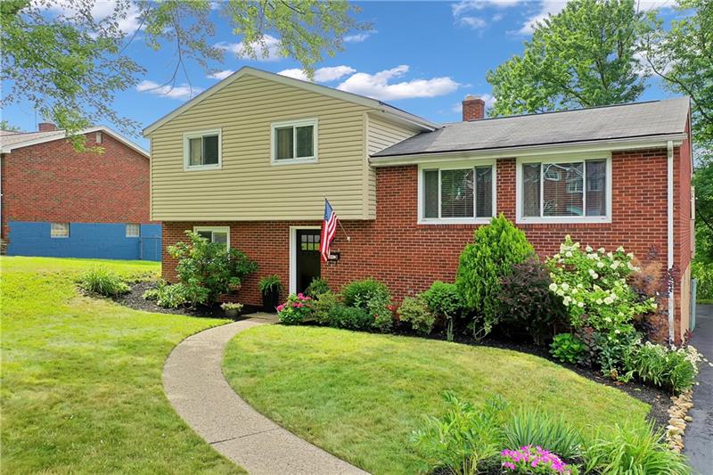 1241 Blue Jay Dr, Scott Township, PA 15243 MLS 1511283 Coldwell Banker