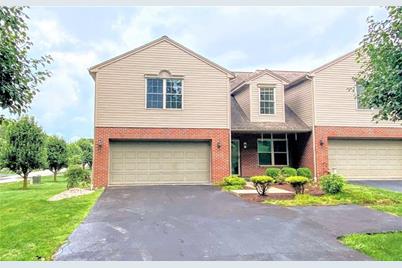 243 Hewitt Ave - Photo 1