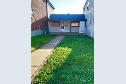 325 Shingiss St - Photo 1