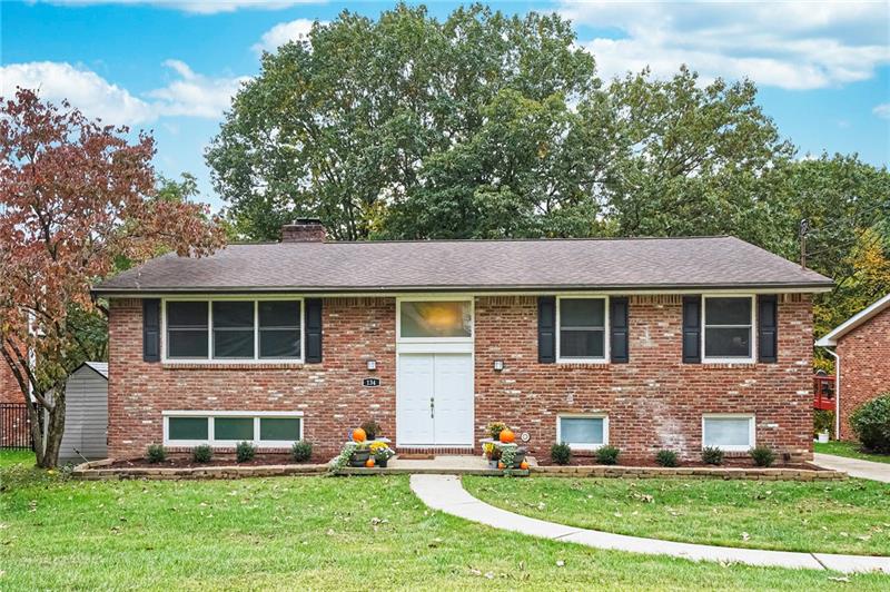 134 N Jamestown Rd, MoonCrescent Township, PA 15108 MLS 1528032